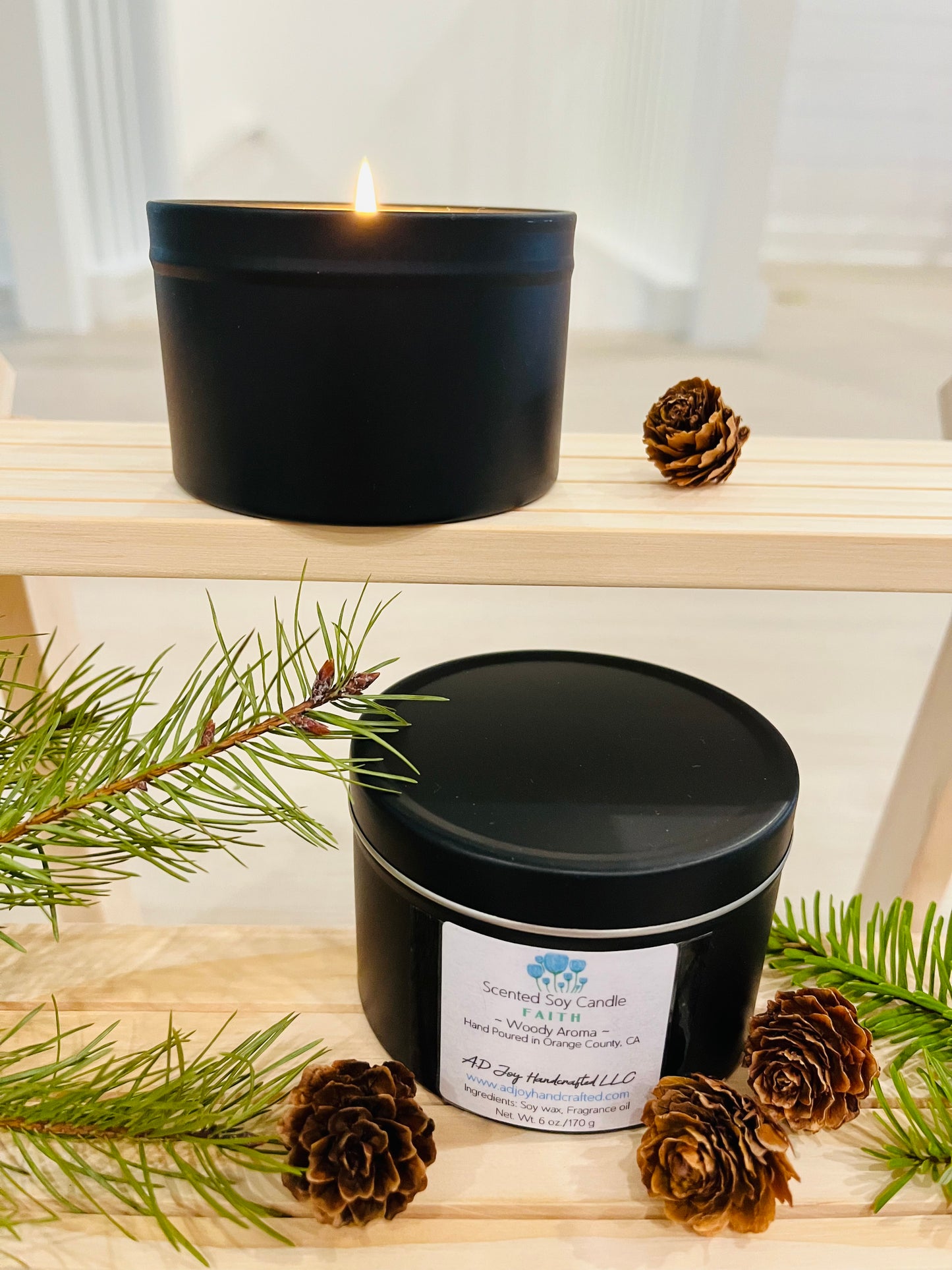 Woody Aroma Hand Poured Soy Candle 6oz